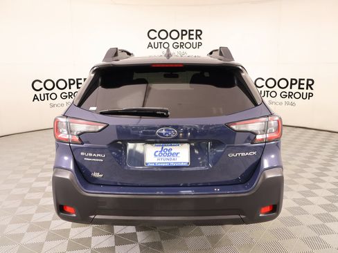 Used 2024 Subaru Outback Premium AWD/4WD image 22