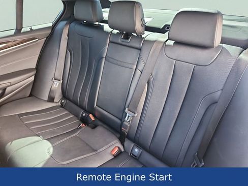 Used 2021 BMW 530i w/ Convenience Package image 19