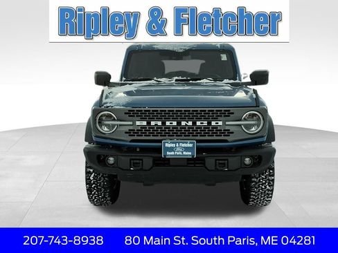 Used 2025 Ford Bronco Badlands image 2