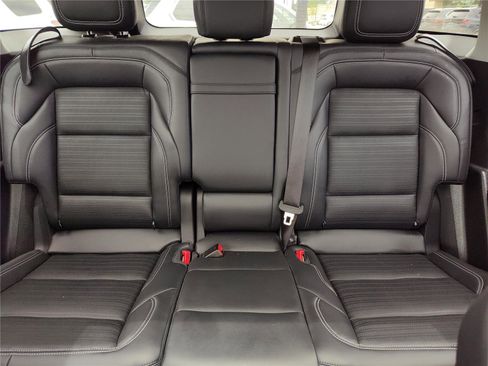 Used 2025 Lincoln Nautilus Reserve AWD/4WD image 27