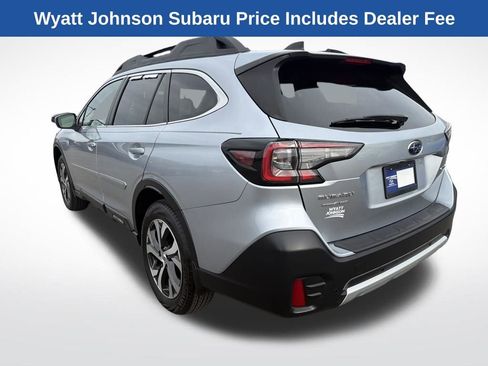 Used 2022 Subaru Outback Limited AWD/4WD image 5