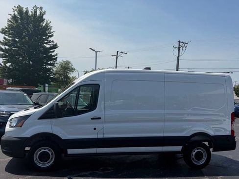 Certified 2026 Ford Transit 250 148 Medium Roof RWD image 4