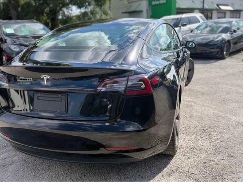 Used 2023 Tesla Model 3 Standard Range RWD image 11