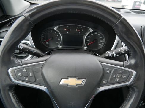 Used 2019 Chevrolet Equinox LT image 19