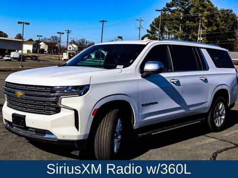 Used 2023 Chevrolet Suburban Premier image 3