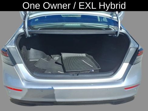 Used 2024 Honda Accord EX-L image 7