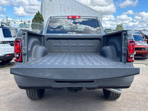 New 2026 RAM 2500 Big Horn AWD/4WD image 6