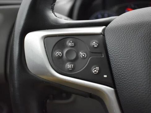 Used 2023 GMC Terrain SLT FWD image 25