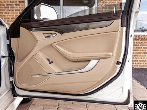 Used 2011 Cadillac CTS Performance image 41