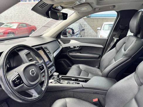 Used 2017 Volvo XC90 T5 Momentum w/ Vision Package AWD/4WD image 35