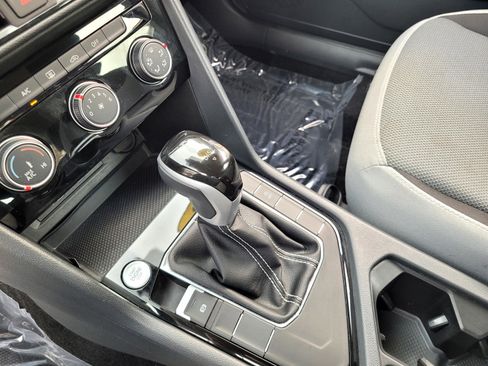 Used 2024 Volkswagen Taos S image 13