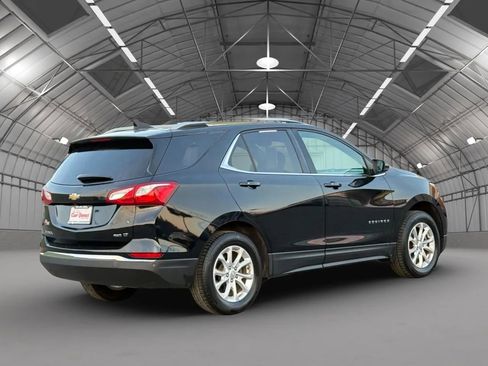 Used 2018 Chevrolet Equinox LT w/ Sun & Infotainment Package image 7