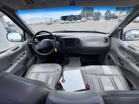 Used 1997 Ford F150 4x4 Regular Cab image 12