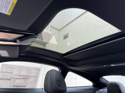 Used 2025 BMW 430i xDrive Coupe w/ Premium Package image 13