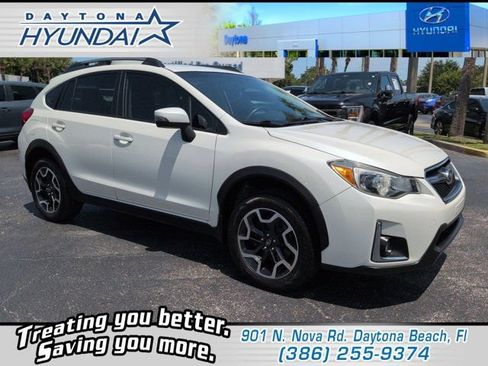 Used 2017 Subaru Crosstrek 2.0i Limited w/ Popular Package #1 AWD/4WD image 1