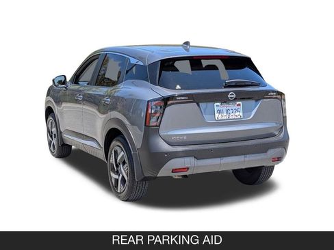 Used 2025 Nissan Kicks SV w/ Illumination Package FWD image 7