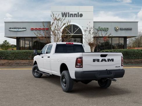 New 2026 RAM 2500 Tradesman AWD/4WD image 3