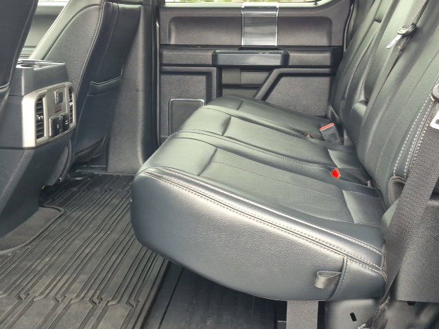 Used 2022 Ford F250 Lariat w/ Black Appearance Package AWD/4WD image 19