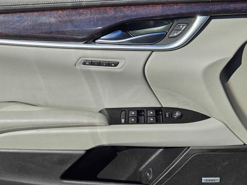 Used 2017 Cadillac XTS Luxury w/ Driver Awareness Package image 22