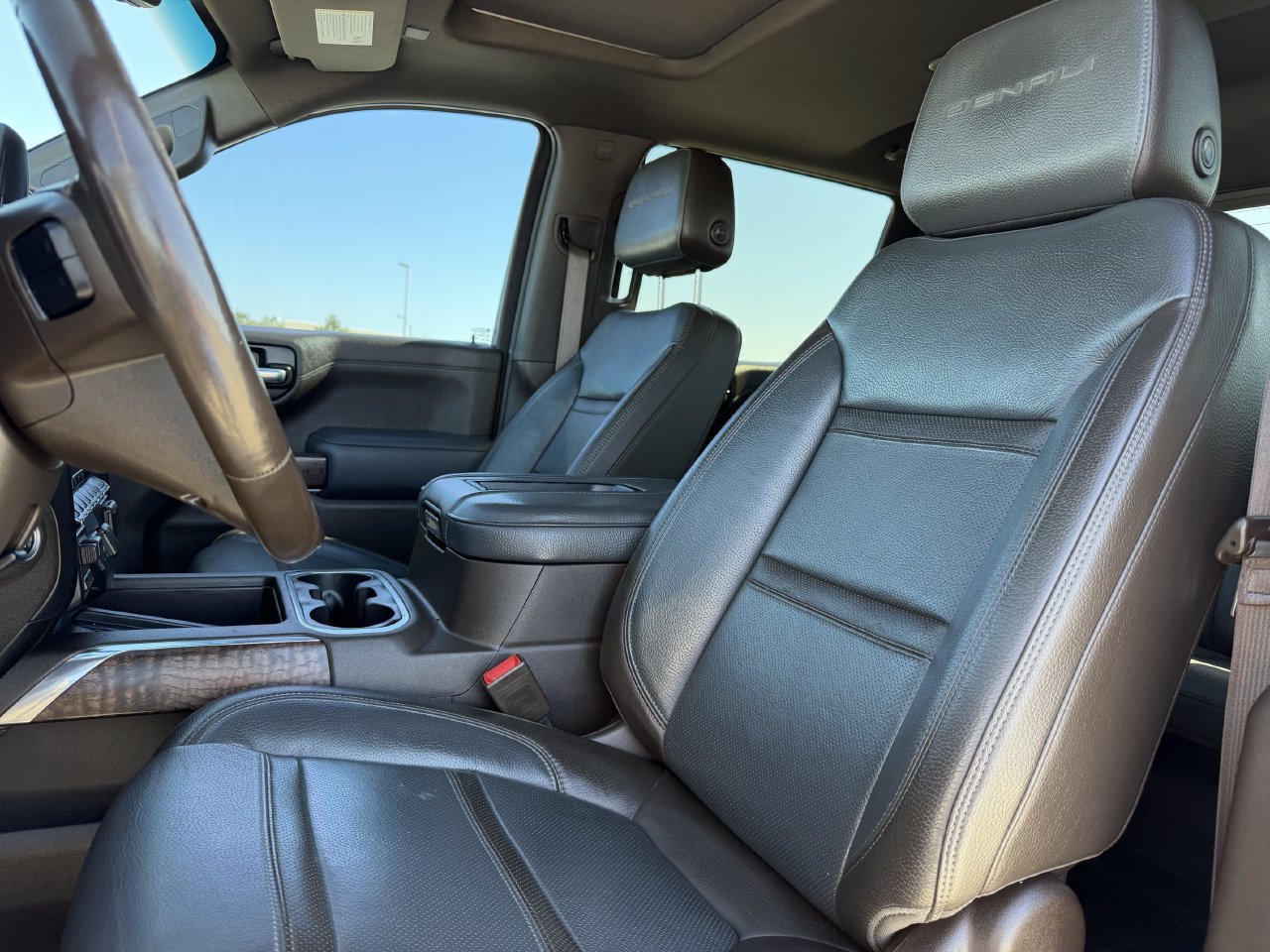 Used 2020 GMC Sierra 1500 Denali w/ Technology Package RWD image 23