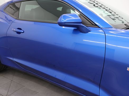 Used 2017 Chevrolet Camaro SS RWD image 26