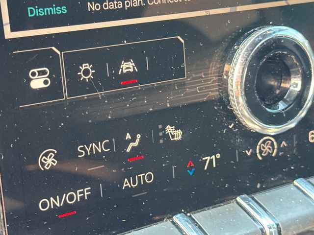 Used 2025 GMC Acadia Elevation FWD image 26