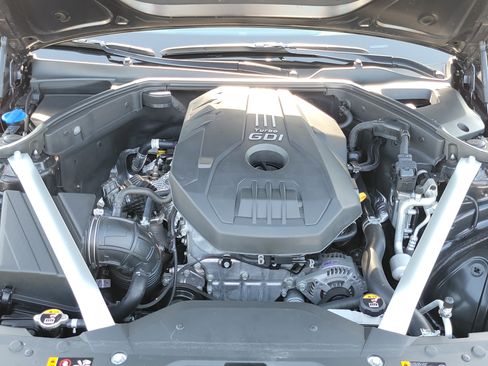 Certified 2023 Genesis G70 2.0T w/ Sport Prestige Package RWD image 24
