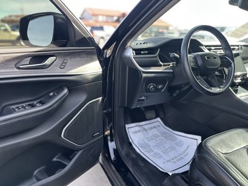 Used 2021 Jeep Grand Cherokee L Limited image 14