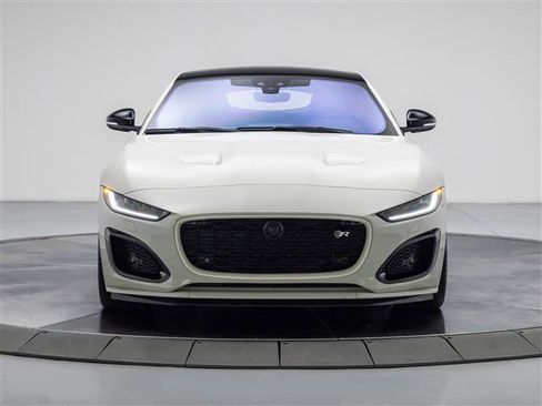 Used 2024 Jaguar F-TYPE R AWD/4WD image 8