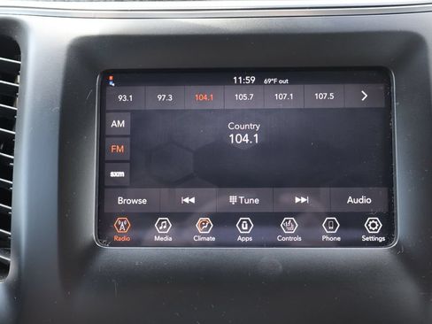 Used 2020 Jeep Cherokee Latitude Plus AWD/4WD image 11