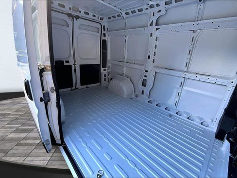 Used 2025 RAM ProMaster 2500 w/ Safety Group image 26