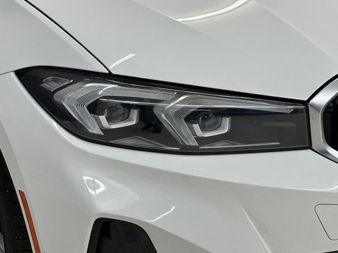 Certified 2023 BMW 330i Sedan w/ Convenience Package image 10