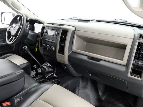 Used 2012 RAM 2500 ST w/ Chrome Appearance Group AWD/4WD image 15
