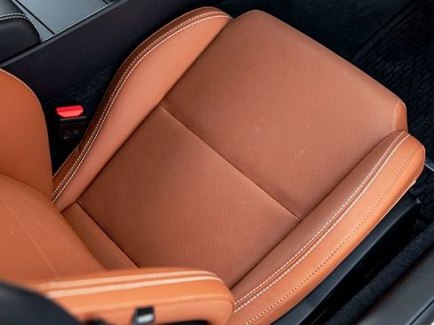 Certified 2021 Jaguar F-TYPE Coupe image 28