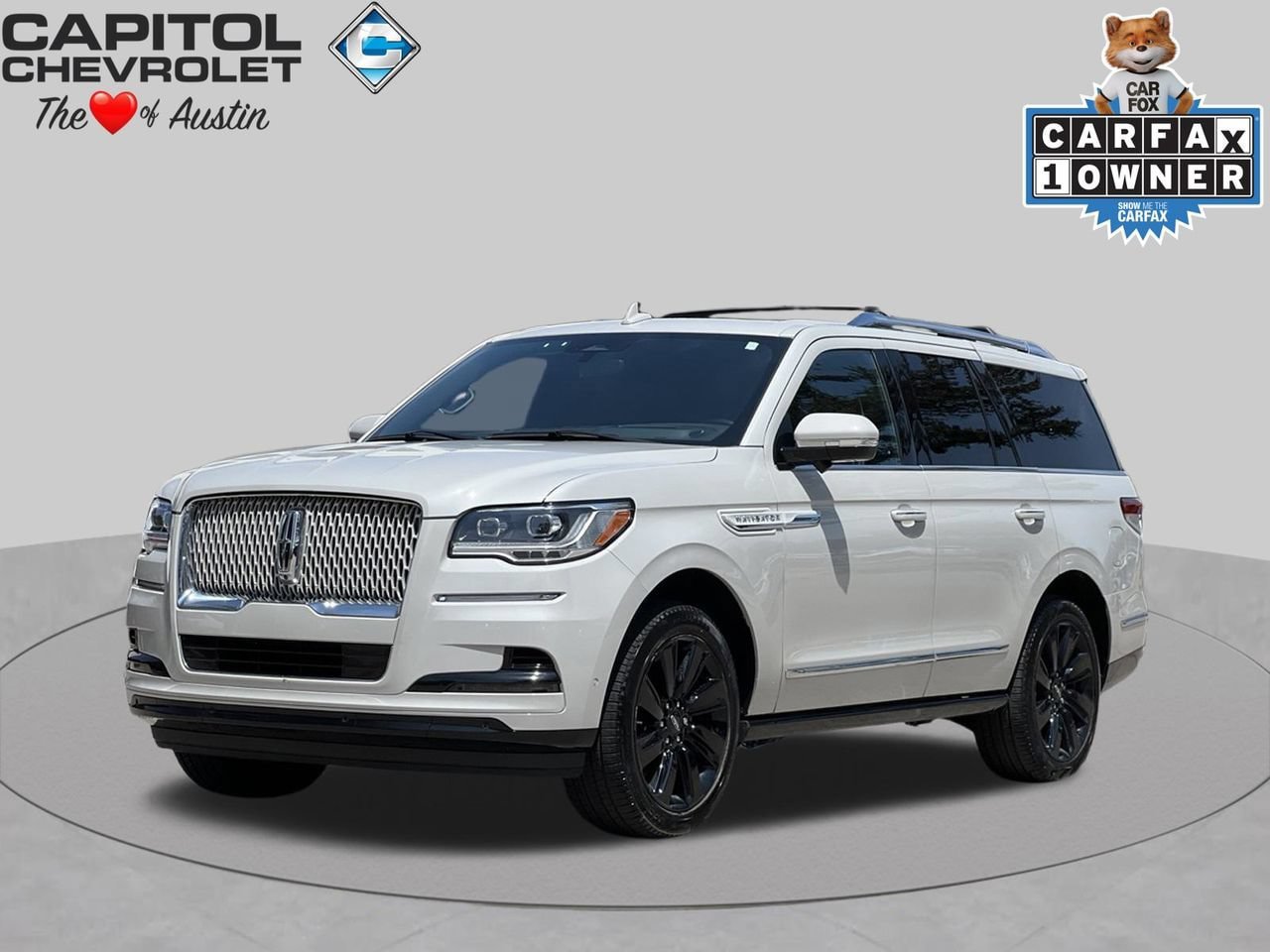 Used 2023 Lincoln Navigator Reserve AWD/4WD image 1