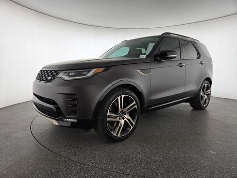 New 2026 Land Rover Discovery Limited Edition AWD/4WD image 27