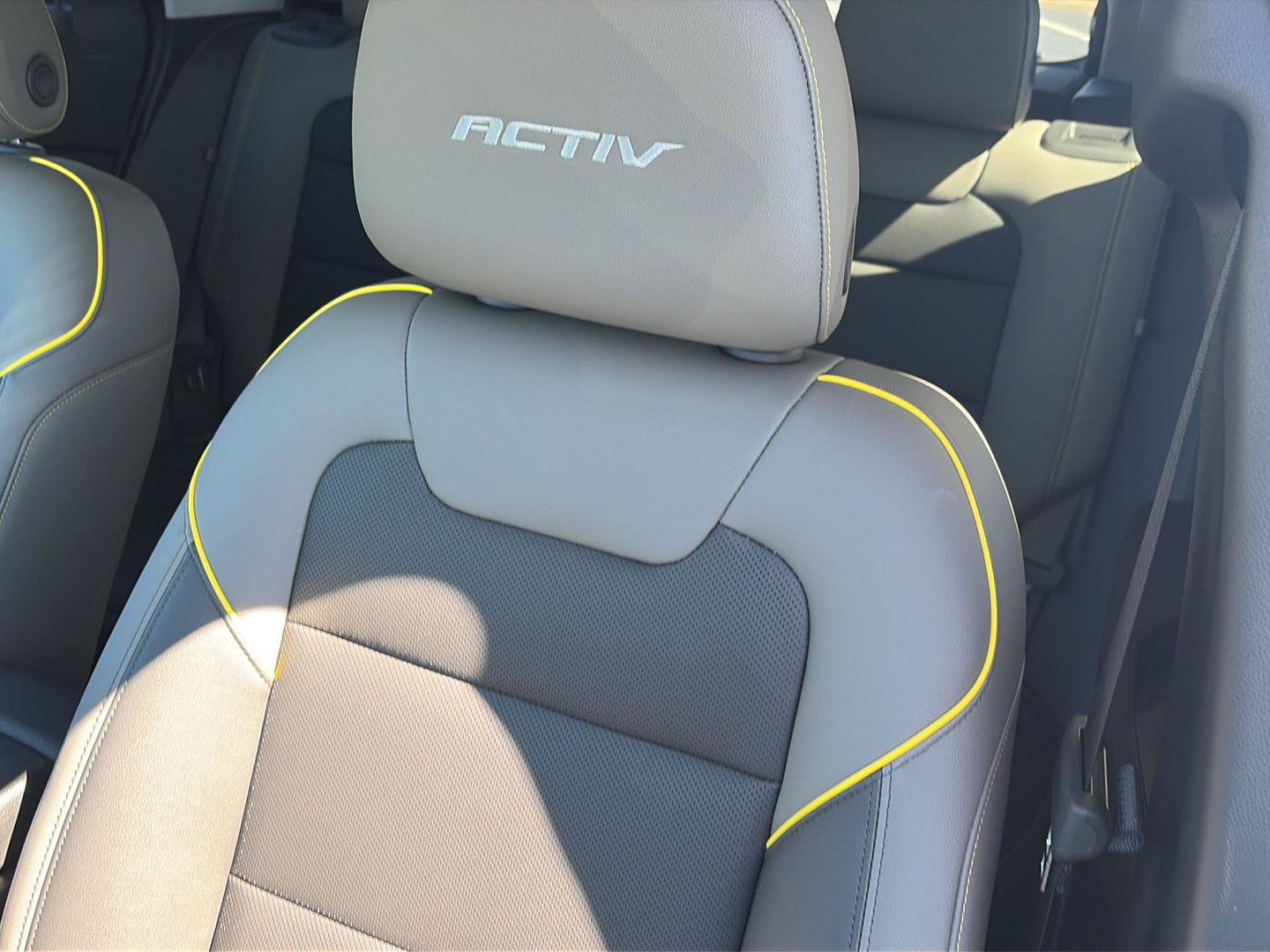 New 2026 Chevrolet Trax ACTIV w/ Driver Confidence Package FWD image 11