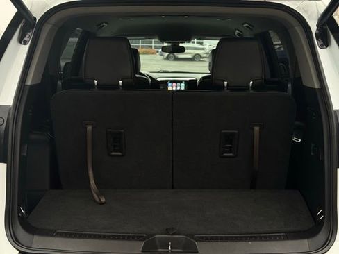 Used 2019 GMC Acadia SLT image 11