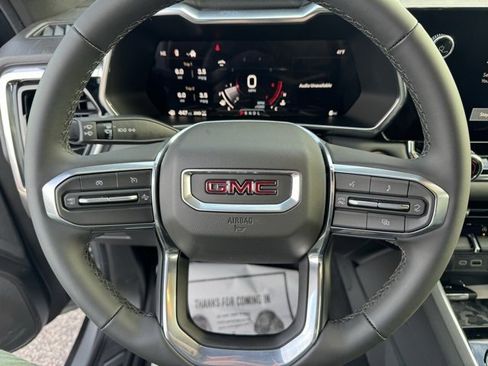 New 2026 GMC Canyon Elevation w/ Convenience Package image 18