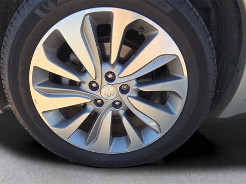 Used 2020 Buick Encore Preferred w/ Safety Package image 19