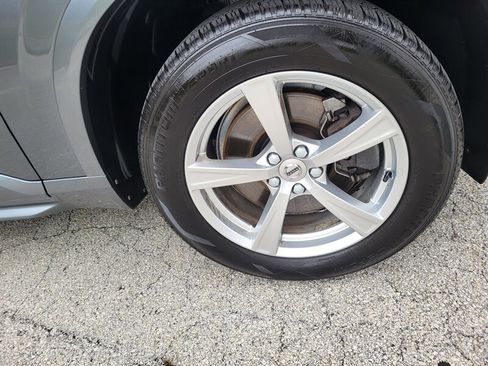 Used 2016 Volvo XC90 T5 Momentum image 30