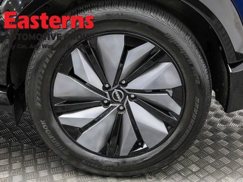 Used 2024 Nissan Ariya FWD image 35