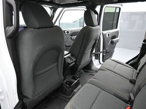 New 2026 Jeep Wrangler Unlimited Sport w/ Convenience Group image 20