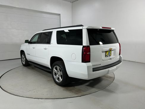 Used 2019 Chevrolet Suburban LT AWD/4WD image 21