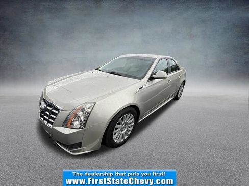 Used 2013 Cadillac CTS Luxury RWD image 1