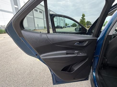 Used 2019 Chevrolet Equinox LT FWD image 10