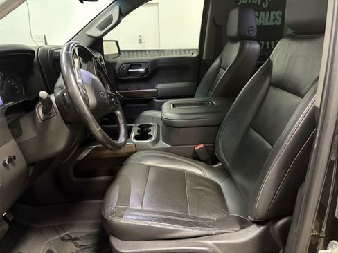 Used 2019 Chevrolet Silverado 1500 RST RWD image 18