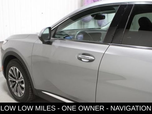 Used 2024 Buick Envision Preferred AWD/4WD image 28
