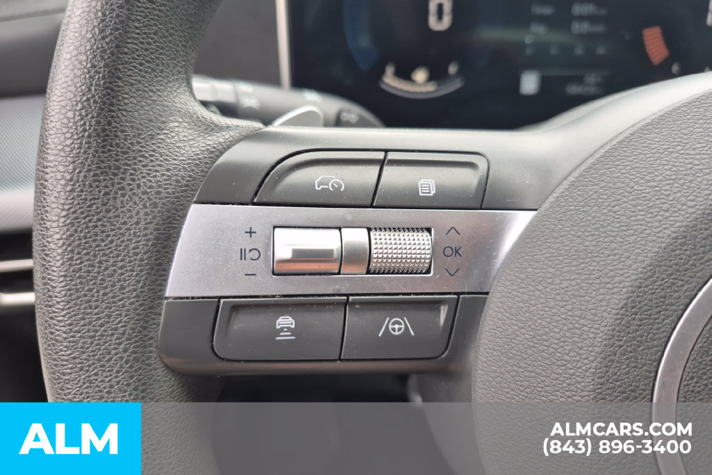 Used 2025 Hyundai Sonata SEL FWD image 17