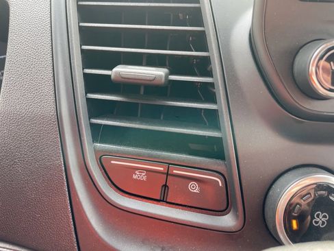 Used 2024 Ford Transit 250 Low Roof w/ Exterior Upgrade Package image 18